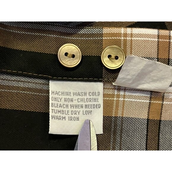 Foxcroft Blouse Women’s 16 Black Brown Cream Plaid Wrinkle Free Used Career - Picture 8 of 11